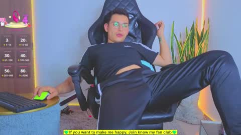  Follow me on Twitter boys ryder and instagram teddyscoot 12  online show from 09.24.25