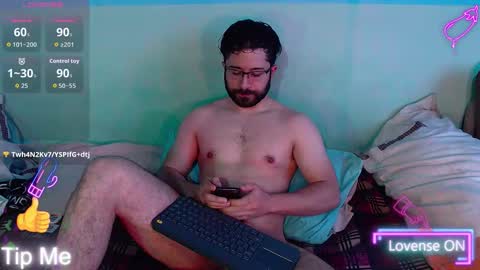 Snapshot of teddy_foster chatting on 10.17.25 teddy_foster online show from 10.17.25