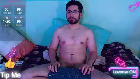 Snapshot of teddy_foster chatting on 10.22.25 teddy_foster online show from 10.22.25