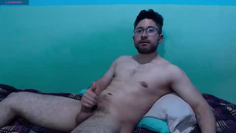 Snapshot of teddy_foster chatting on 12.18.25 teddy_foster online show from 12.18.25