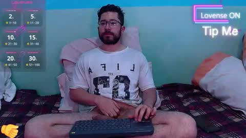 Snapshot of teddy_foster chatting on 01.07.26 teddy_foster online show from 01.07.26