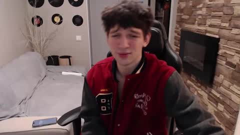 Teddy online show from 11.10.25