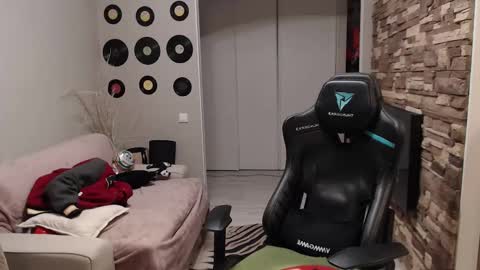 Teddy online show from 11.29.25