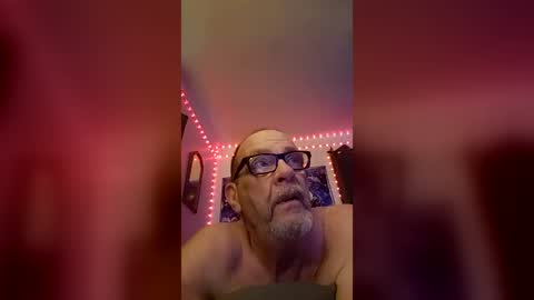 Snapshot of tedestep2 chatting on 06.15.26 tedestep2 online show from 06.15.26