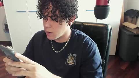 tedhmicro25 online show from 10.19.25