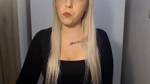 Teeyara  online show from 02.01.26