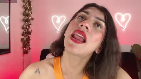 Snapshot of tefy_bratz chatting on 01.11.25 tefy_bratz online show from 01.11.25