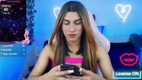 Snapshot of tefy_bratz chatting on 01.28.25 tefy_bratz online show from 01.28.25