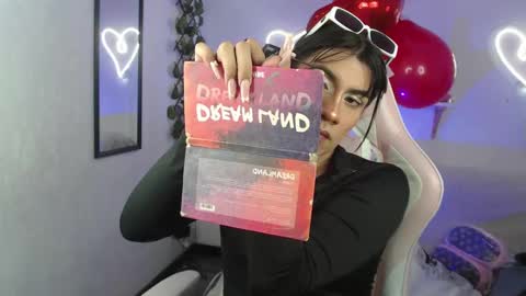 Snapshot of tefy_bratz chatting on 02.21.25 tefy_bratz online show from 02.21.25