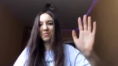 Kimi online show from 10.29.25