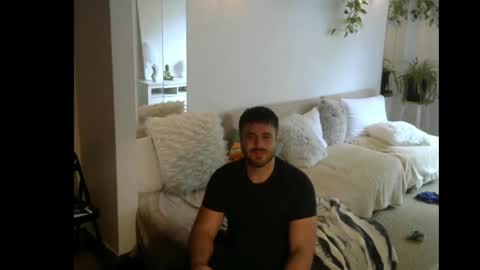 Snapshot of tehvillain chatting on 10.07.25 tehvillain online show from 10.07.25
