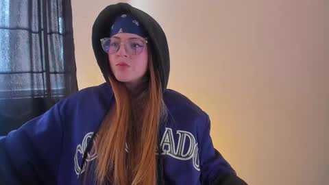 Snapshot of tekila__ chatting on 03.12.25 tekila__ online show from 03.12.25