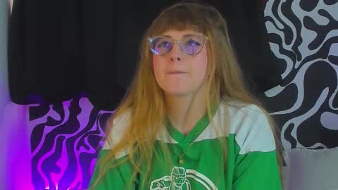 Snapshot of tekila__ chatting on 09.09.25 tekila__ online show from 09.09.25