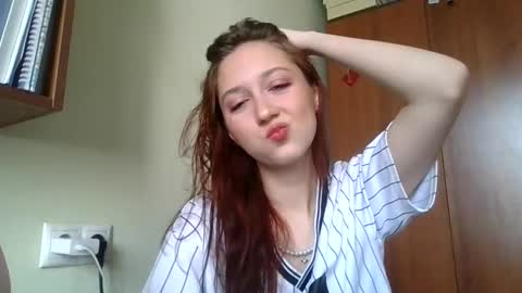 temptingvision online show from 03.12.25