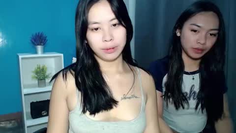 YOGIRL MAXINE online show from 04.17.26