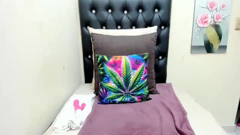 temptressqeen online show from 10.30.25