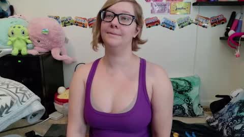 Snapshot of ten_tickle_pixie chatting on 02.04.26 Pixie and Tentacle Overlord online show from 02.04.26