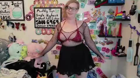 Pixie and Tentacle Overlord online show from 06.22.26