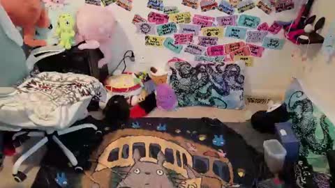 Pixie and Tentacle Overlord online show from 07.10.26