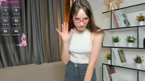 Call me Lora online show from 10.02.25