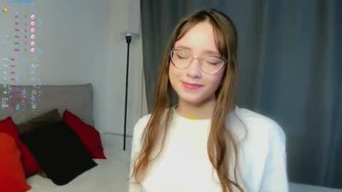 Call me Lora online show from 10.12.25
