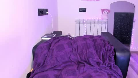 Kira online show from 02.20.26