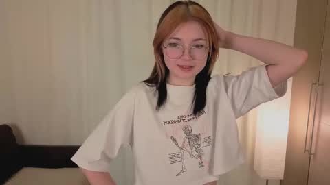 Snapshot of teresa_crawford chatting on 12.05.25 Maria online show from 12.05.25