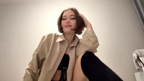 Snapshot of teresawisnosky chatting on 11.27.25 Eva online show from 11.27.25