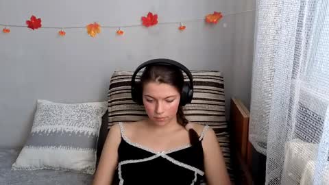 Anny Simpson online show from 10.21.25