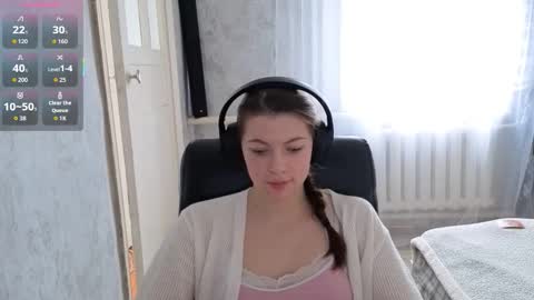 Anny Simpson online show from 12.04.25