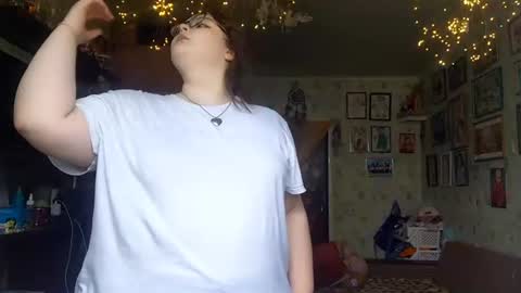 Snapshot of terrimaldonado chatting on 07.14.26 Emily online show from 07.14.26