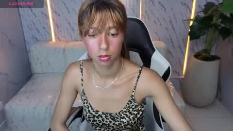 Online 800 to 1400 online show from 10.08.25