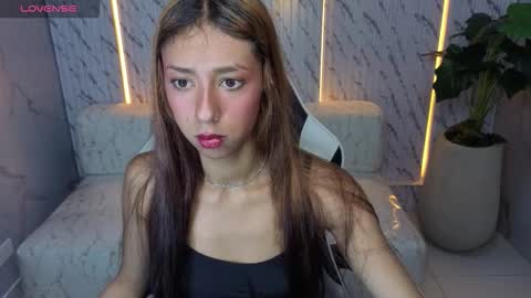 Online 800 to 1400 online show from 10.14.25