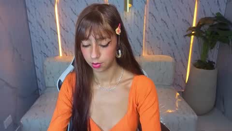 Online 800 to 1400 online show from 11.12.25