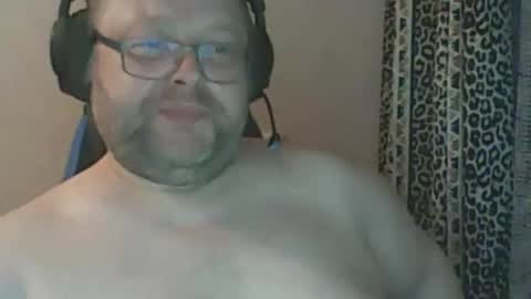 Snapshot of tervetuleksi chatting on 10.17.25 tervetuleksi online show from 10.17.25