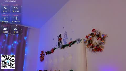 Snapshot of tesalune chatting on 12.07.24 Tessa online show from 12.07.24