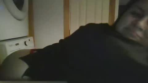 Snapshot of tesla1414 chatting on 11.01.25 TESLAA online show from 11.01.25