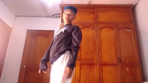 tessachains online show from 02.13.26