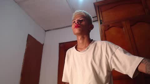 tessachains online show from 02.28.26