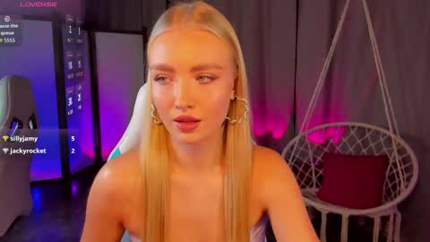 TessaHamilton online show from 12.20.25