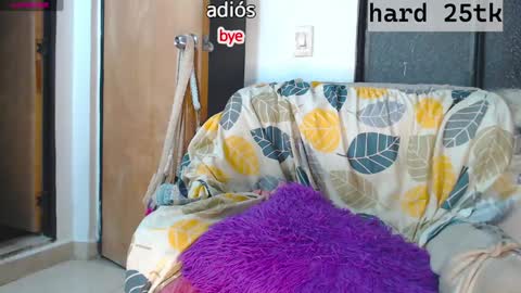 tessa y leo online show from 12.31.24