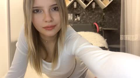 tessiebe online show from 02.27.26