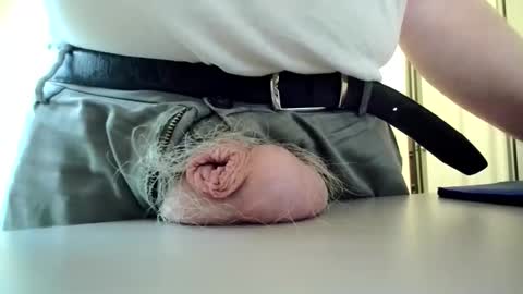 Test the Chat online show from 11.23.25