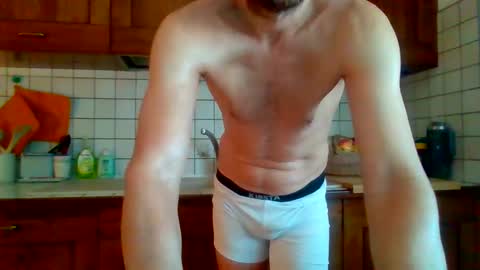 Snapshot of testosterone20222 chatting on 02.03.25 Testosterone20 online show from 02.03.25