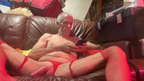 TexPig online show from 08.04.26