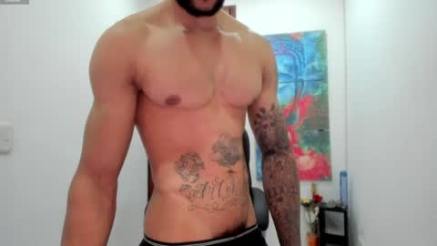 Snapshot of teylor_cristian chatting on 12.10.24 Cristhian Teylor online show from 12.10.24