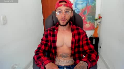 Snapshot of teylor_cristian chatting on 01.19.25 Cristhian Teylor online show from 01.19.25