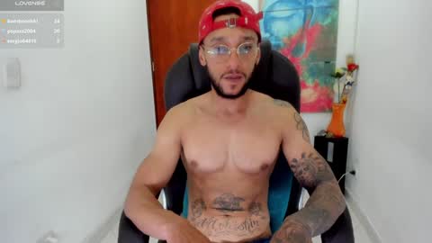 Snapshot of teylor_cristian chatting on 01.20.25 Cristhian Teylor online show from 01.20.25