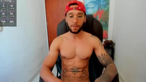 Snapshot of teylor_cristian chatting on 02.09.25 Cristhian Teylor online show from 02.09.25