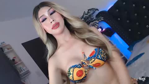 Itsme tgirlAdele online show from 01.24.25